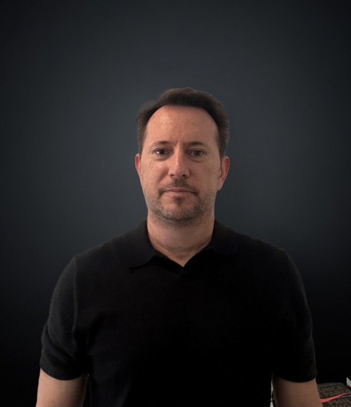 I Went from €2,000 to €750,000 in Crypto… Then Blew It All. Here’s Why That Forced Me to Build FreqEdge